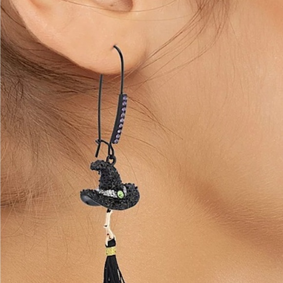 Betsey Johnson Black and Purple Witch Hat Earrings with Tassels - Picture 2 of 4